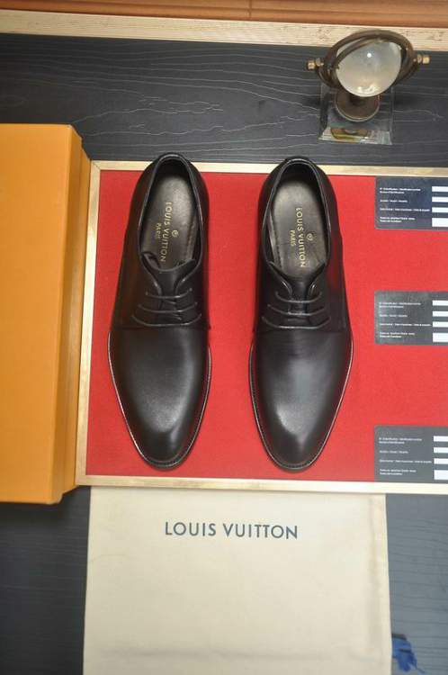 Picture of Louis Vuitton Shoes _SKULVsz38-45hnh086514708